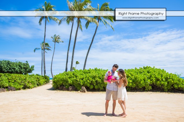 Family Photos on the Kahala Beach - The Kahala Hotel & Resort
