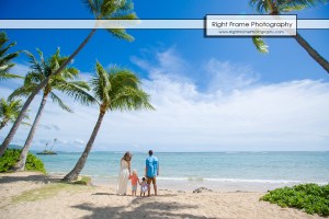 Vacation Photographer in Honolulu Hawaii near Kahala Hotel