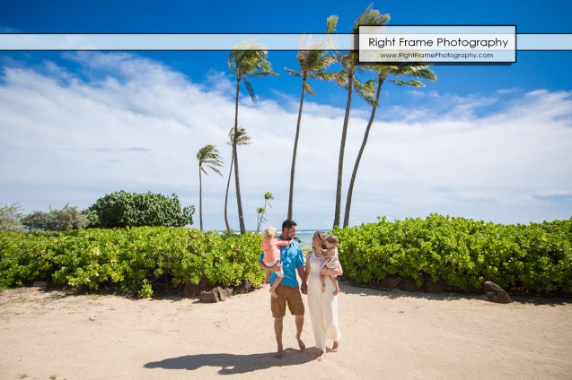 Vacation Photographer in Honolulu Hawaii near Kahala Hotel