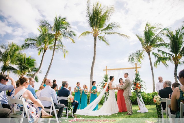 Destination Wedding Oahu PARADISE COVE LUAU