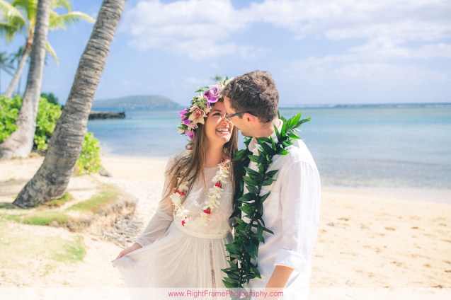 Elopement Photographer Honolulu Hawaii