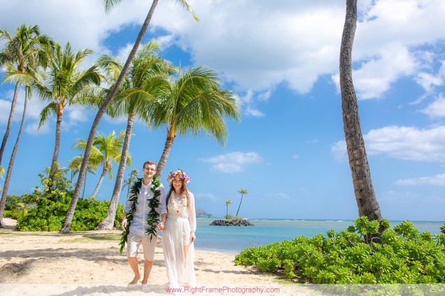 Elopement Photographer Honolulu Hawaii