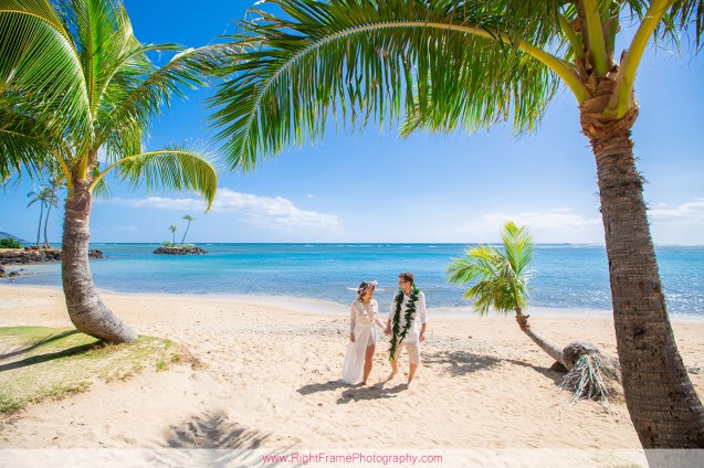 Elopement Photographer Honolulu Hawaii